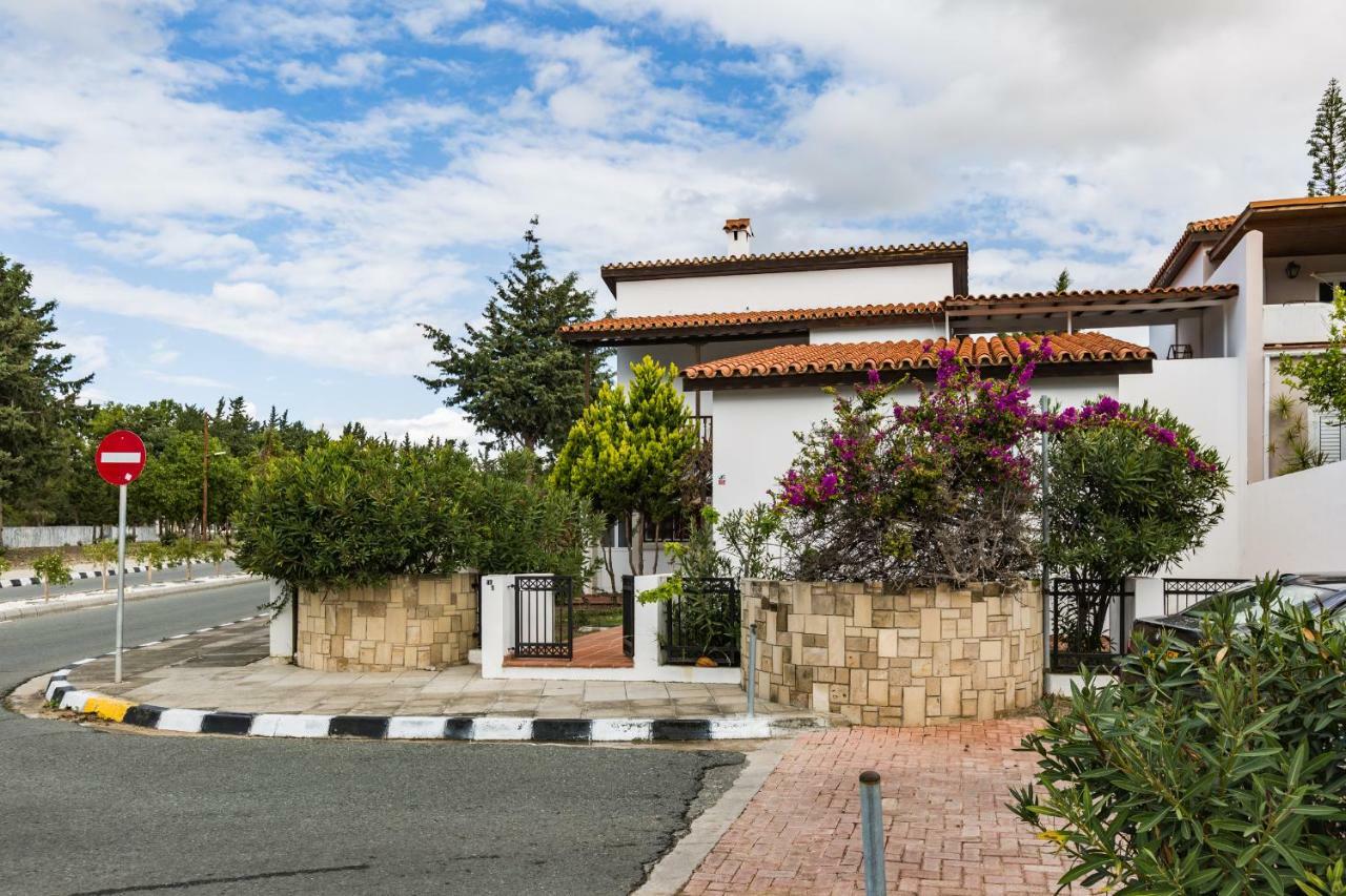 Villa Papaya Residence Paphos Exterior foto